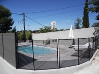 Barrière de sécurité piscine - Photo piscine Ã  coque