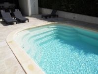 Escalier piscine avec banquette - Photo piscine Ã  coque