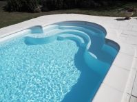 Piscine en escalier romain -  - piscine coque polyester