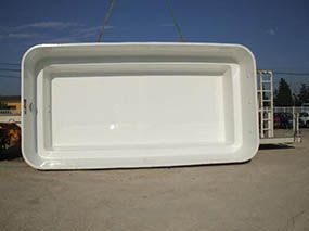 Piscine sans escalier -  - piscine coque polyester