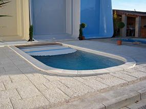 Photo Piscine d'exposition foire de Marseille - Photo piscine en polyester