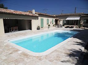 Photo photo Grande piscine coque avec petit bain - Photo piscine en polyester