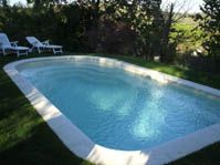 Photo Piscine polyester beige - Photo piscine en polyester