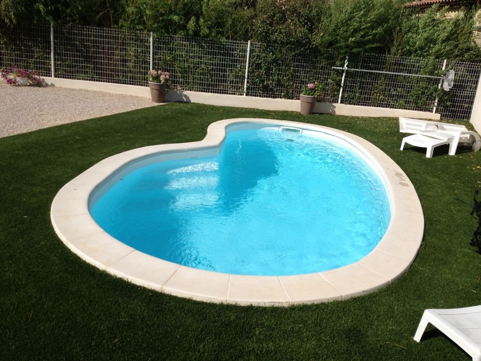 photo piscine coque haricot